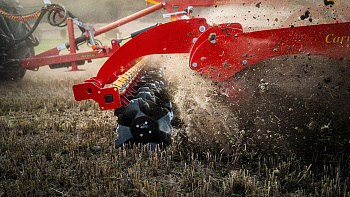 Новое переднее орудие от Väderstad – максимально увеличенная интенсивность обработки почвы Carrier XT и Carrier XL